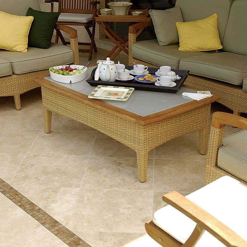 Travertine and Marble Trends in Russian Interior Projects